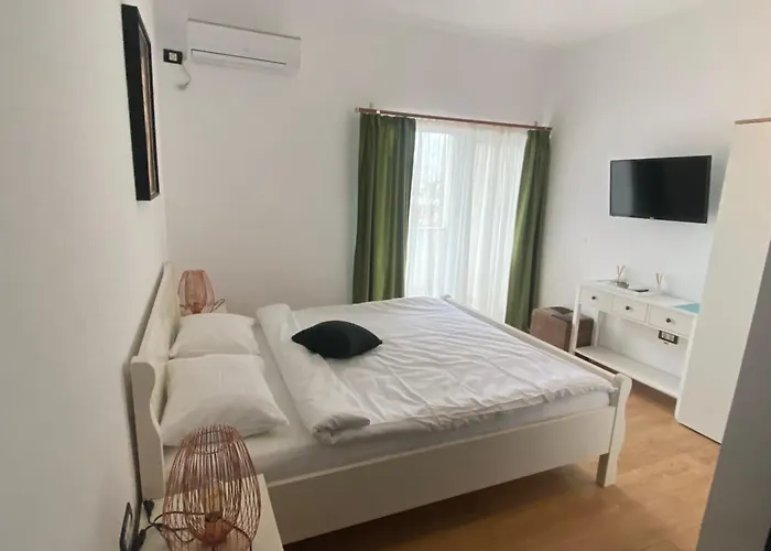 Cosmo 艾福雷诺德